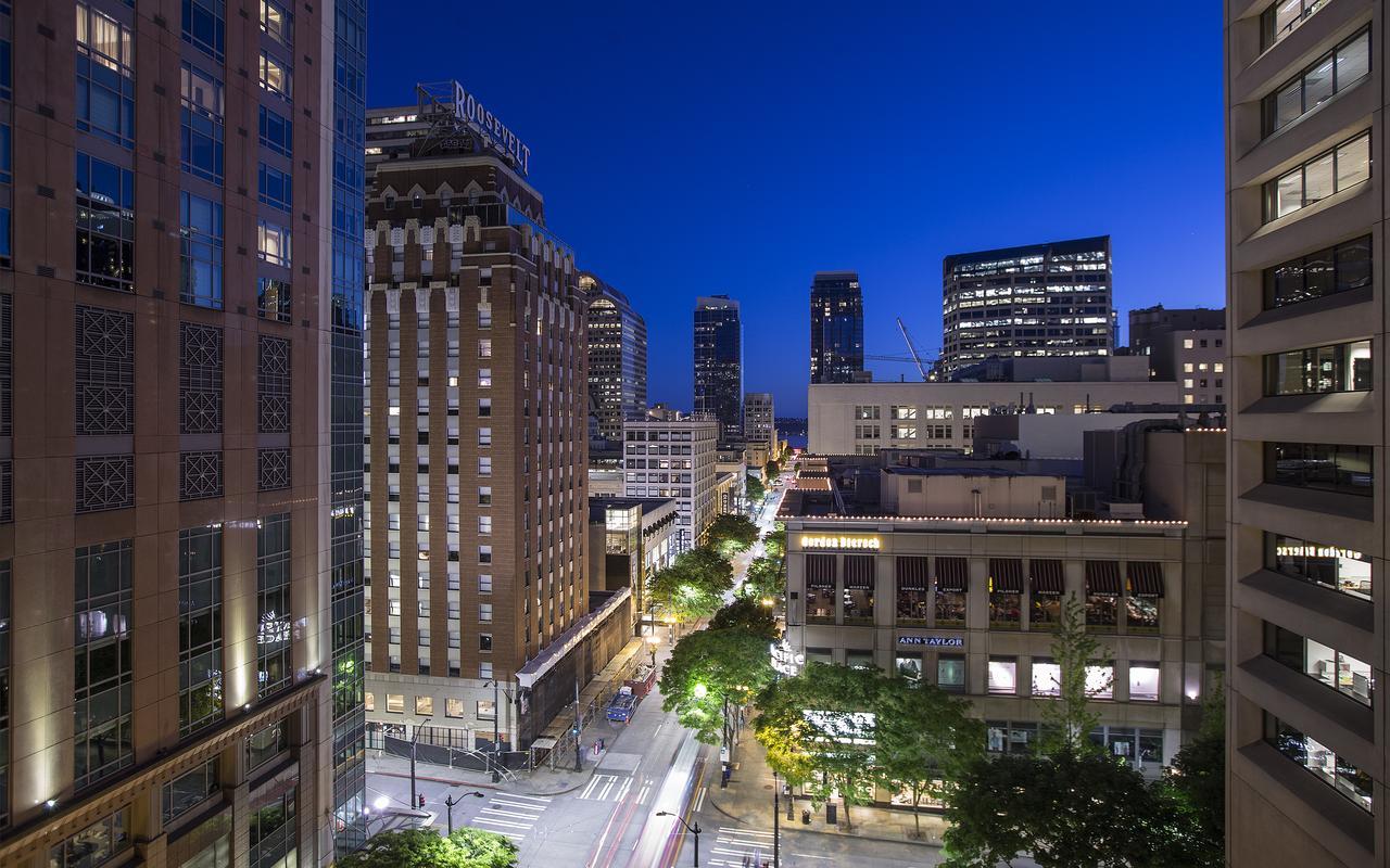 The Paramount Hotel Seattle Exterior photo